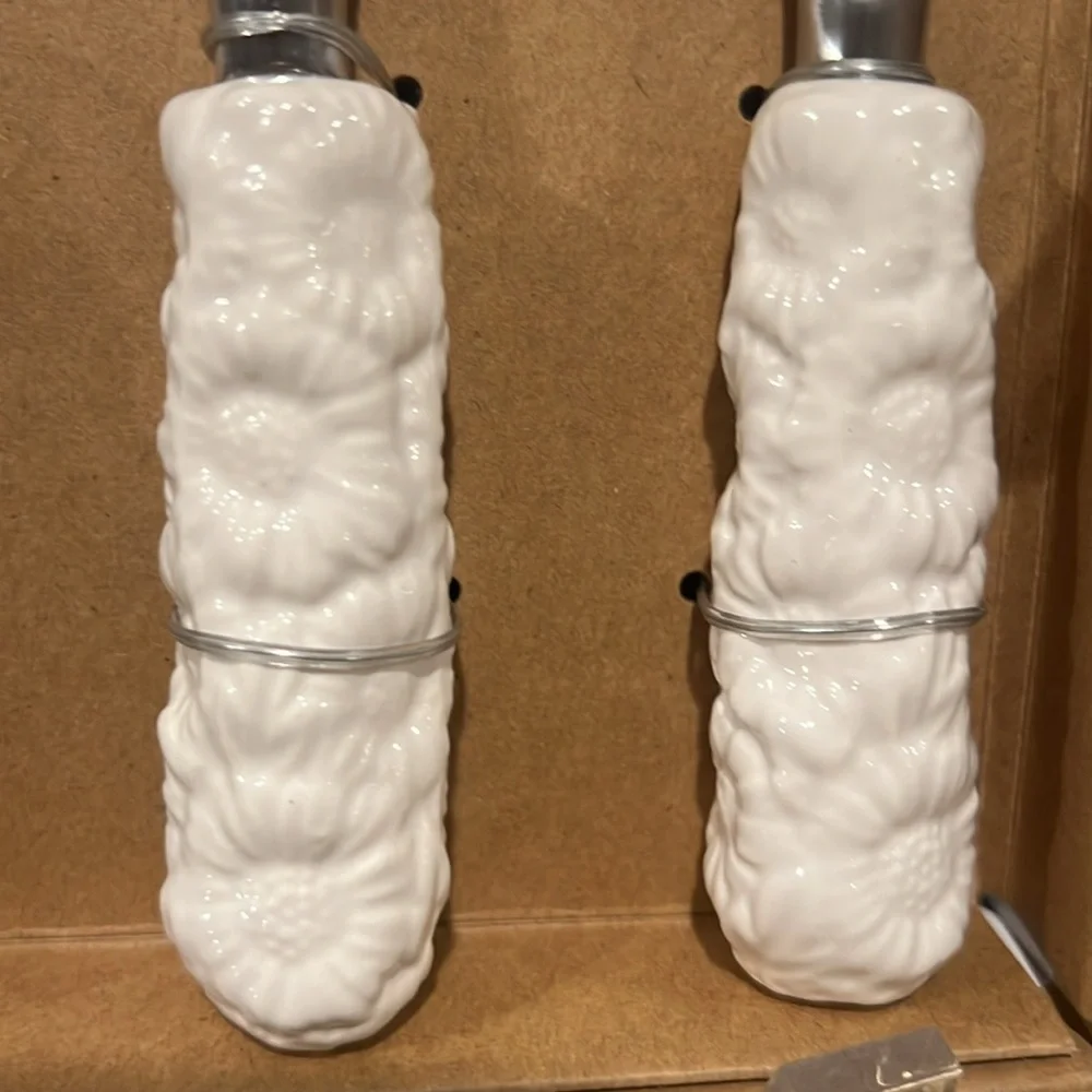Pottery Barn Floral Bunny Cheese Knives Set